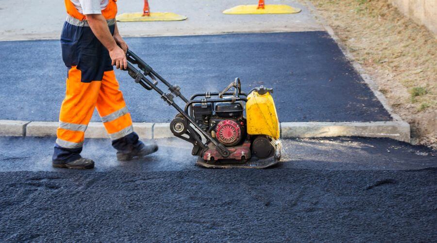 Professional gutter cleaning in Fredericktown, PA